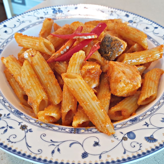 SOS Harissa Salmon Pasta